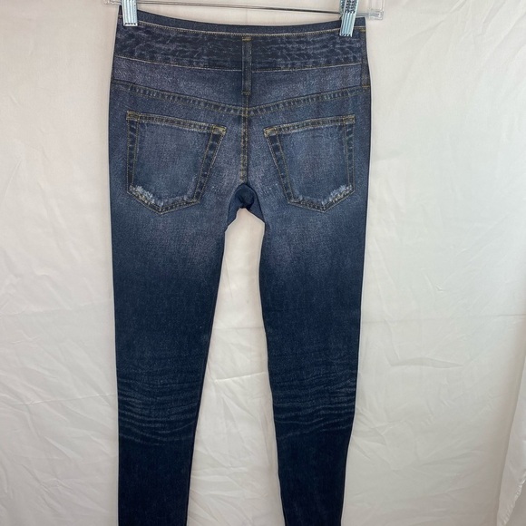 Women juniors No Boundaries distressed look M - Picture 2 of 6